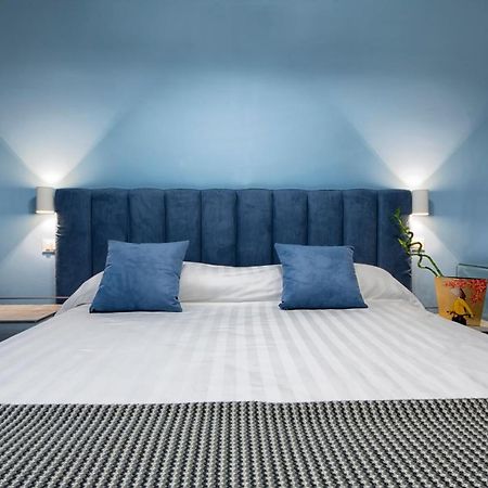 B&B Campari 10 Pavia Buitenkant foto
